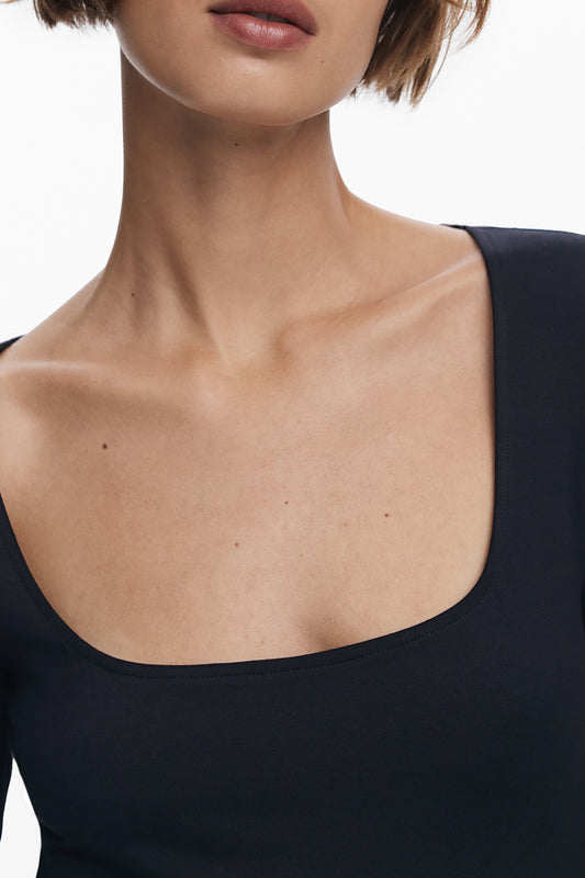 DESIGUAL NŐI HOSSZÚ FEKETE RUHA