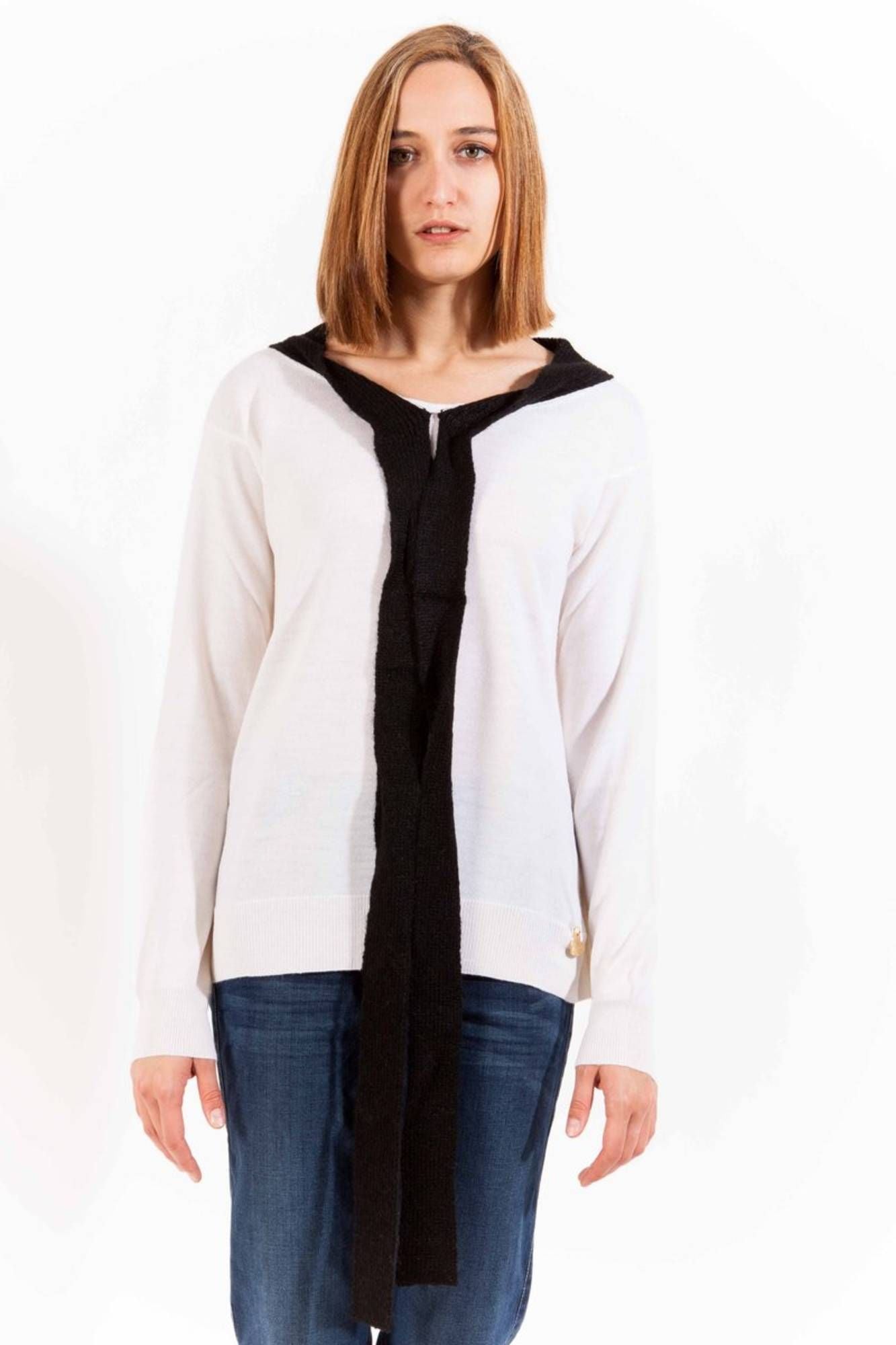 LOVE MOSCHINO FEHÉR NŐI PULVER